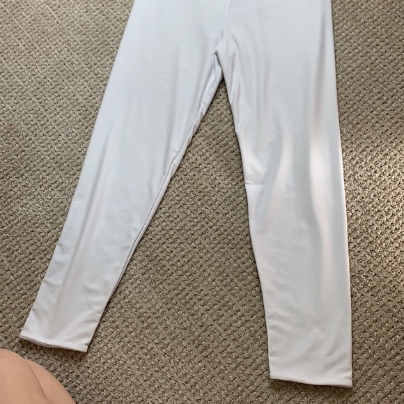 Nwot PLT white second skin cropped leggings high rise - Picture 4 of 6